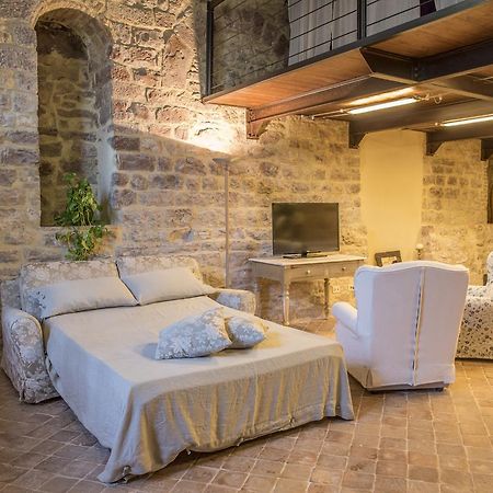 Apartments By La Zuppa Inglese Assisi Exterior photo